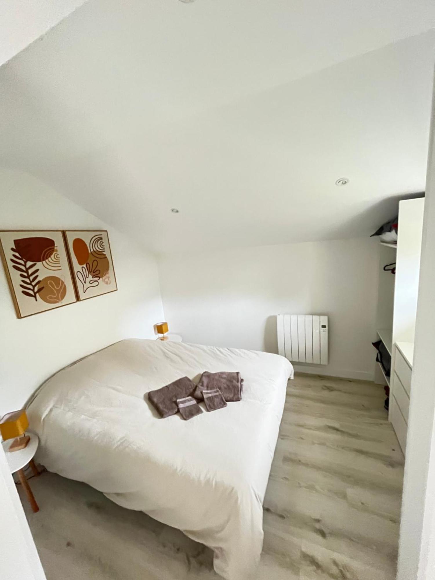 Holiday home Jolie Maison Bord De Dinard
