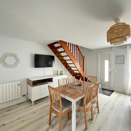 Jolie Maison Bord De Mer Dinard Exterior foto